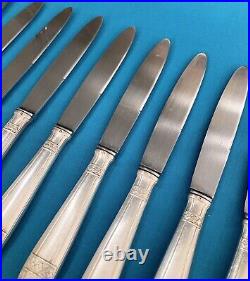 12 grands couteaux ART DÉCO modèle GRAND PRIX DE MONACO métal argenté couvert