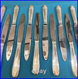 12 grands couteaux ART DÉCO modèle GRAND PRIX DE MONACO métal argenté table TBE