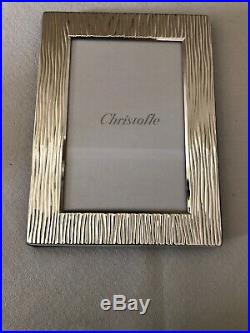 CHRISTOFLE Cadre à photo en métal argenté NEUF /Boite d'origine strié