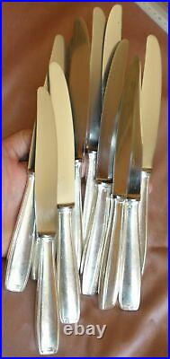François FRIONNET Coffret 11 anciens couteaux en métal argenté de style art déco