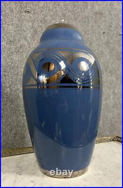Grand vase en faïence époque Art Déco a décors de formes géométriques argentées