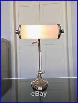 Grande lampe Art Déco en bronze et pâte de verre Lampe de Bureau, Table