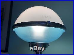 ILRIN Rare lampe de Bureau Art Déco Modele 135 Opaline et métal chromé Etat Sup