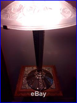Importante lampe art deco 1930 Muller frère en bronze argenté et vasque Degué