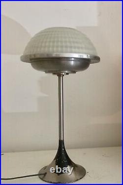 Lampe Art Deco Moderniste style Bauhaus forme champignon