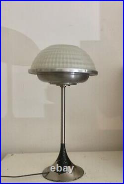 Lampe Art Deco Moderniste style Bauhaus forme champignon