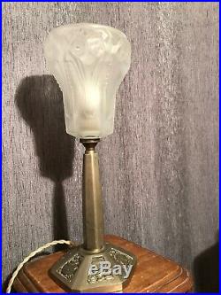 Lampe Art Deco Signee Muller Freres En Bronze Argente. Degue Daum Lustre Lamp