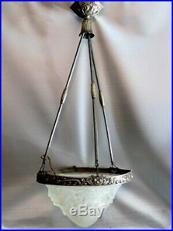 Lustre lampe art deco en bronze argenté nickelé obus pate de verre