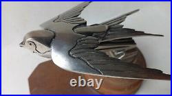 Mascotte bouchon de radiateur Art deco Hirondelle Bronze Argenté Signée Bazin