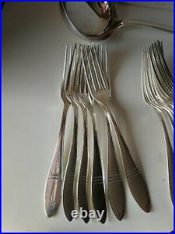 Ménagère 37 pièces en métal argenté Christofle modèle Atlantique, Art-Déco