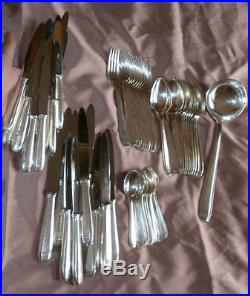 Ménagère DIXI en métal argenté modèle art déco 61 pièces dont 24 couteaux