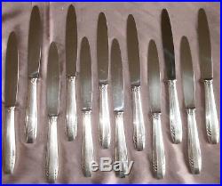 ORBRILLE 12 couteaux de table art déco en métal argenté & lames inox L = 25 cm