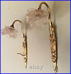 Paire d'Appliques ART DECO en BRONZE et TULIPES en verre