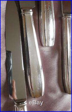 Saint Médard 12 Couteaux à fromage en métal argenté style art déco
